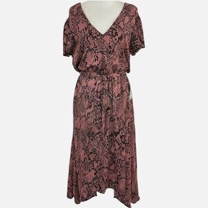 The Vanity Room Snake Print V-Neck Flutter Sleeve Hanky Hem Dress Size Small